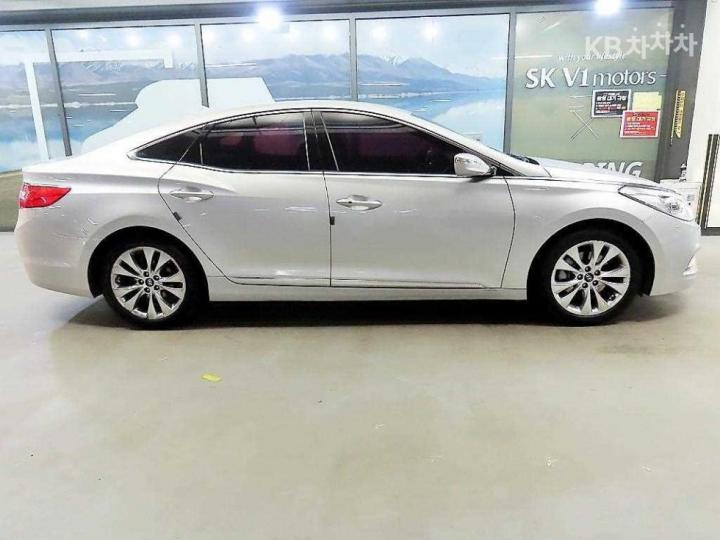 Hyundai Grandeur HG HG300 4