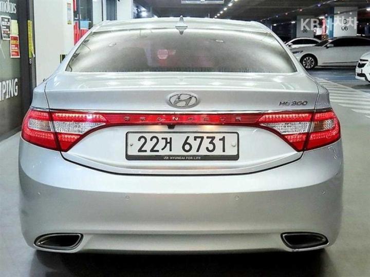 Hyundai Grandeur HG HG300 6