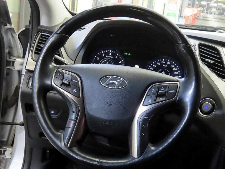 Hyundai Grandeur HG HG300 9