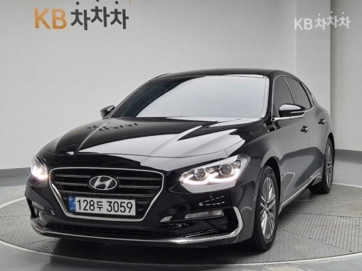 Hyundai Grandeur 렌터카 3.0 LPi 모던 — foto 1