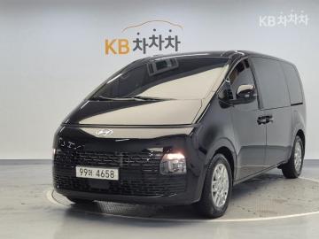 Hyundai Staria 2.2 Diesel Cargo 5-Seater — foto 1