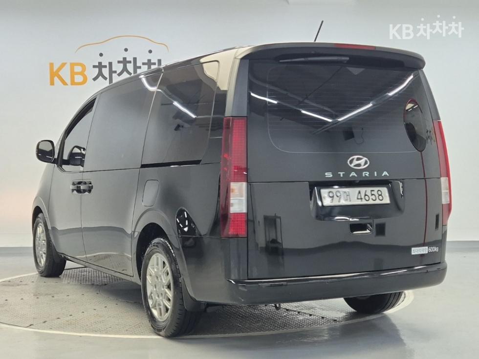 Hyundai Staria — miniaturë 2