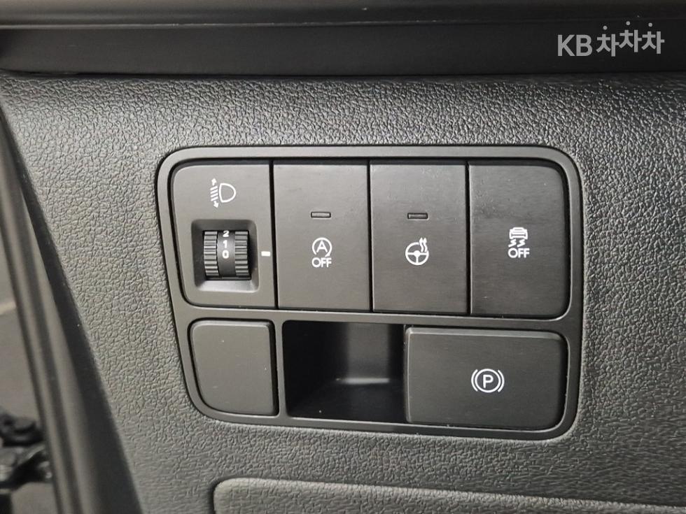 Hyundai Staria — miniaturë 17