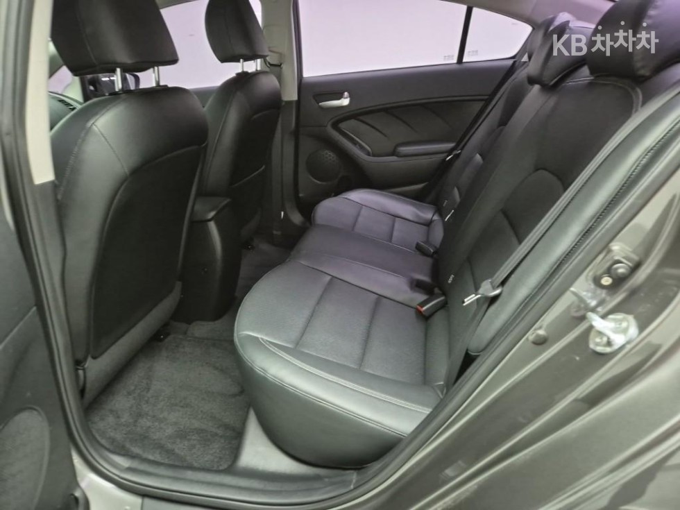 2013 - kia k3