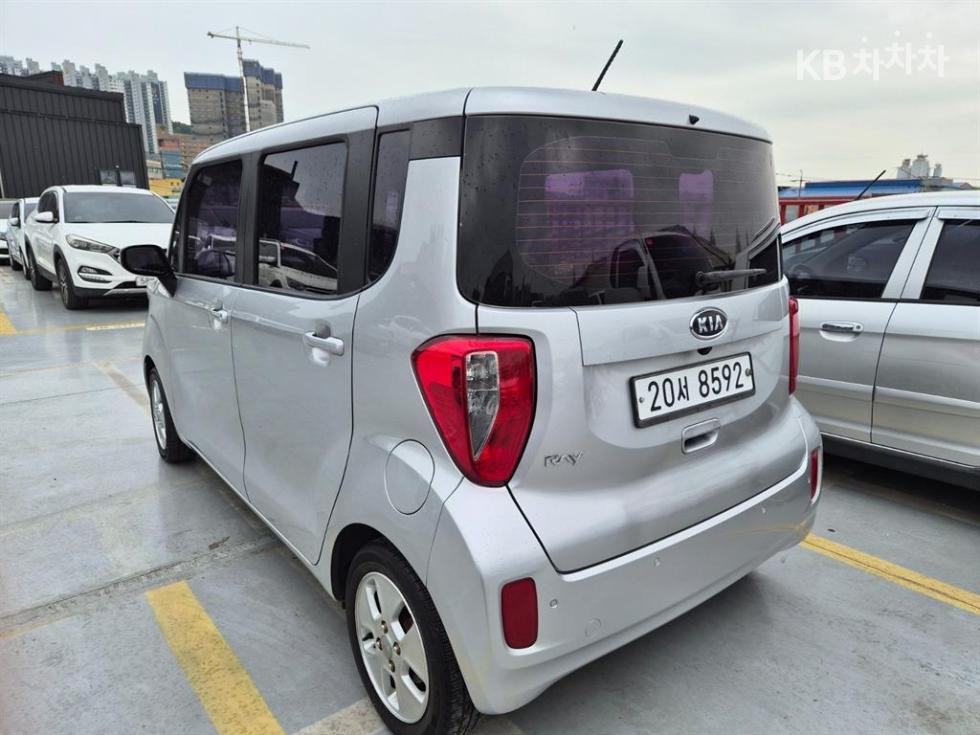 2012 - kia ray