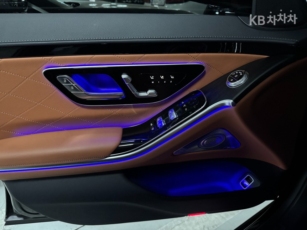 Mercedes-Benz S-klasse — miniaturë 8