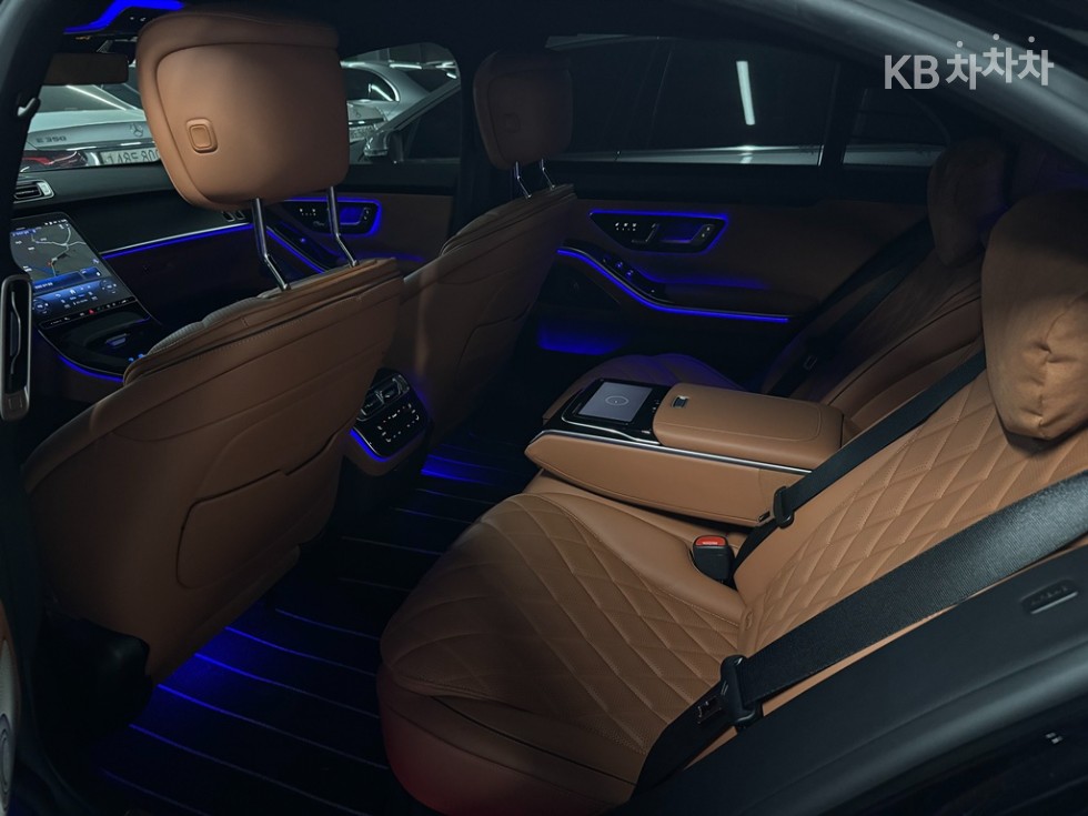 Mercedes-Benz S-klasse — miniaturë 17