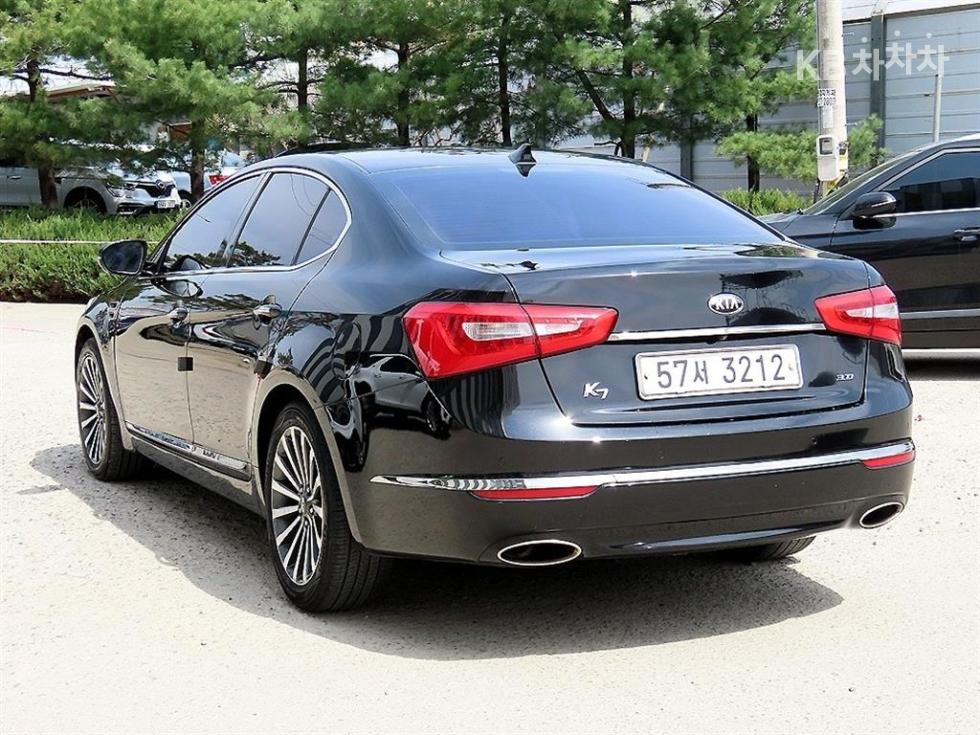 2013 - kia k7