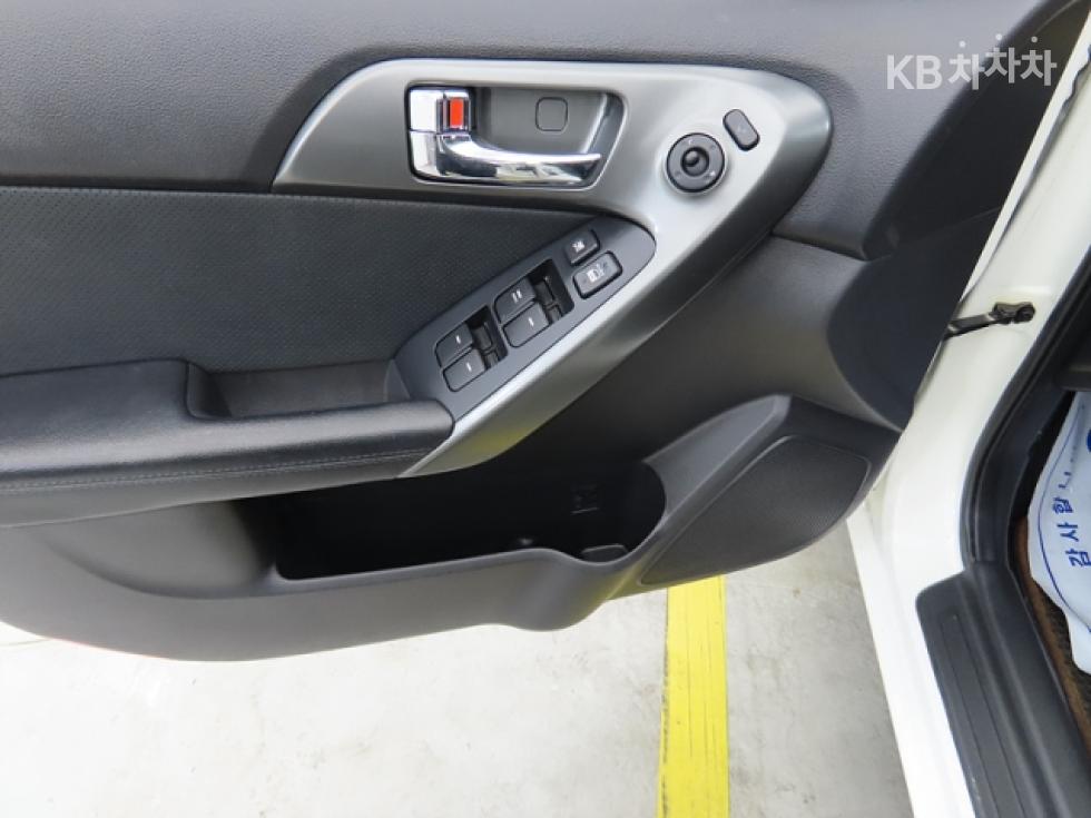 2013 - kia forte