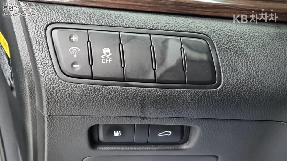 2015 - kia k7