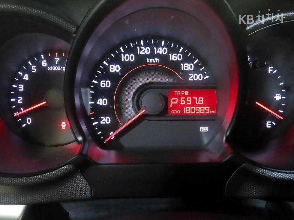 2013 - kia ray