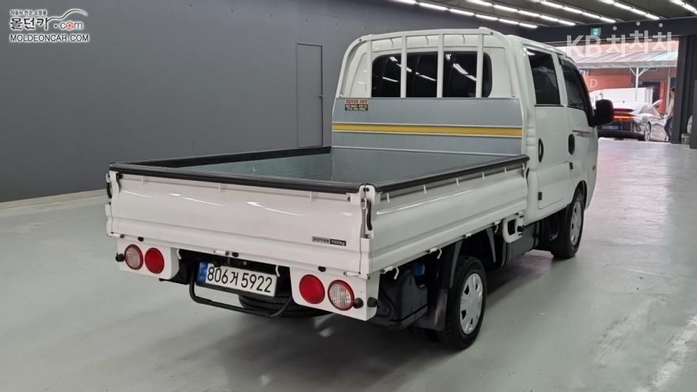 2022 - kia bongo iii