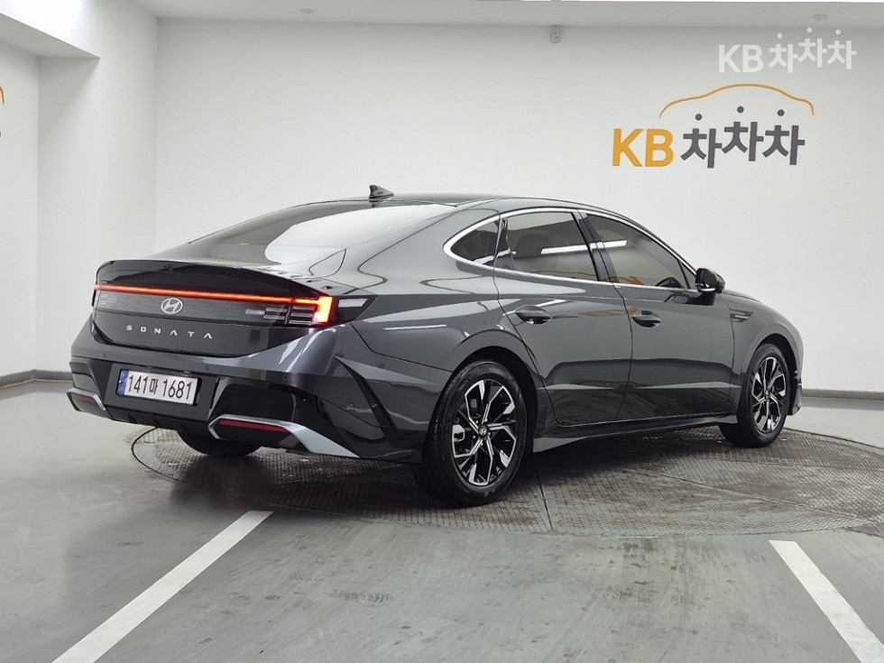 2025 - hyundai sonata