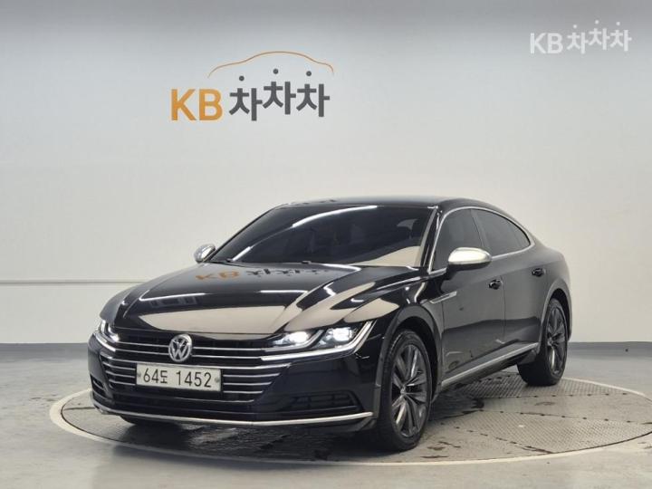 Volkswagen Arteon 2.0 TDI Elegance Premium 2