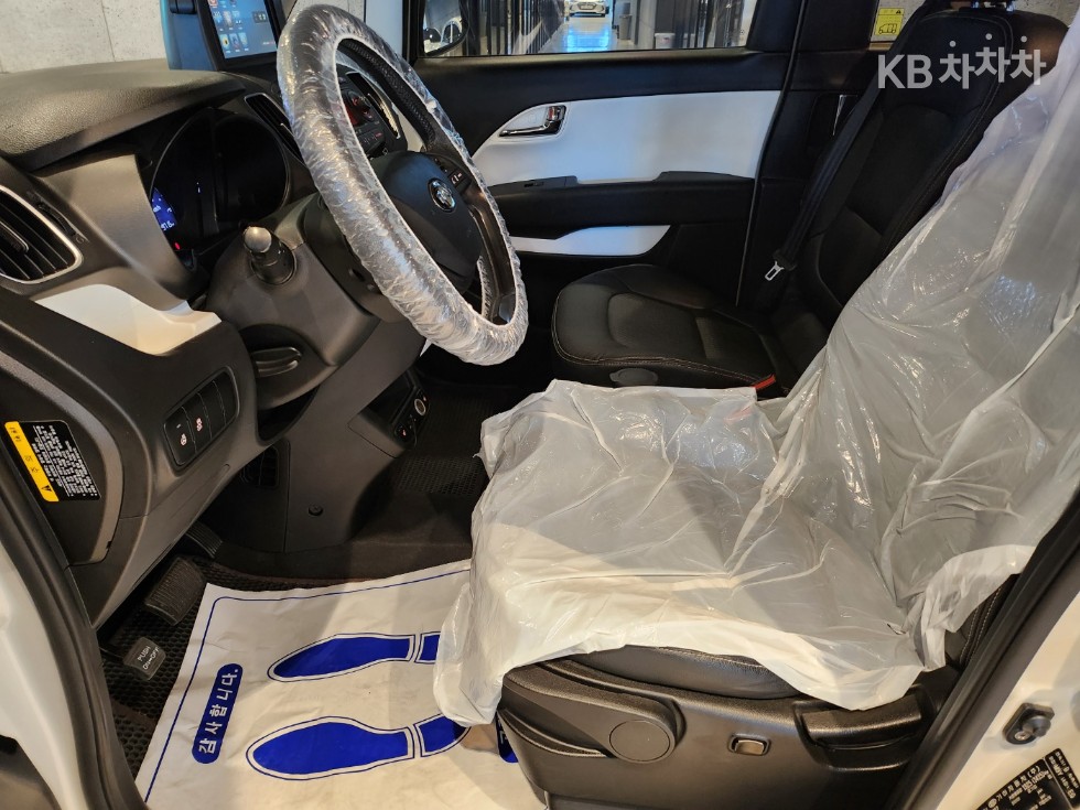 2012 - kia ray