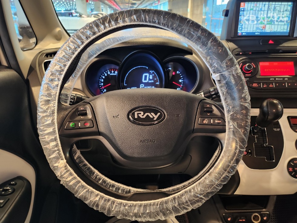 2012 - kia ray