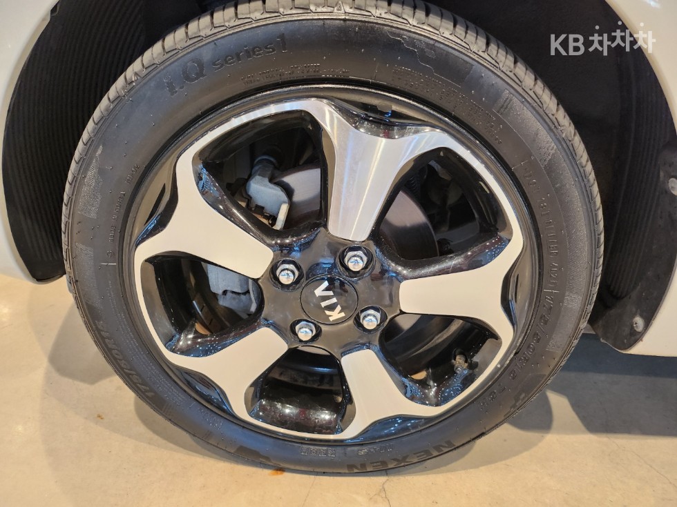 2012 - kia ray