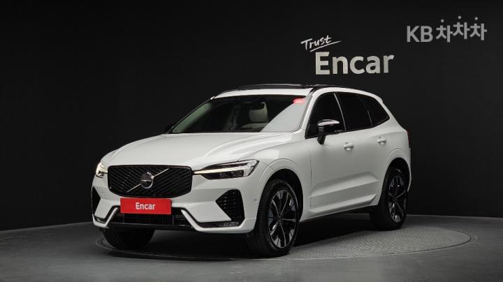 Volvo XC60 B5 Plus Bright