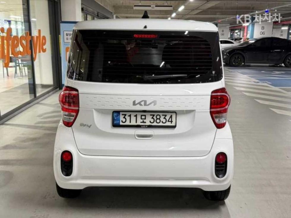 2022 - kia ray