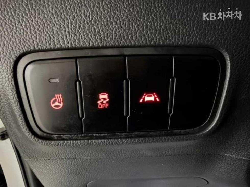 2022 - kia ray