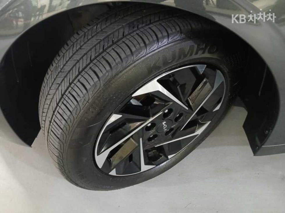 2024 - kia k5