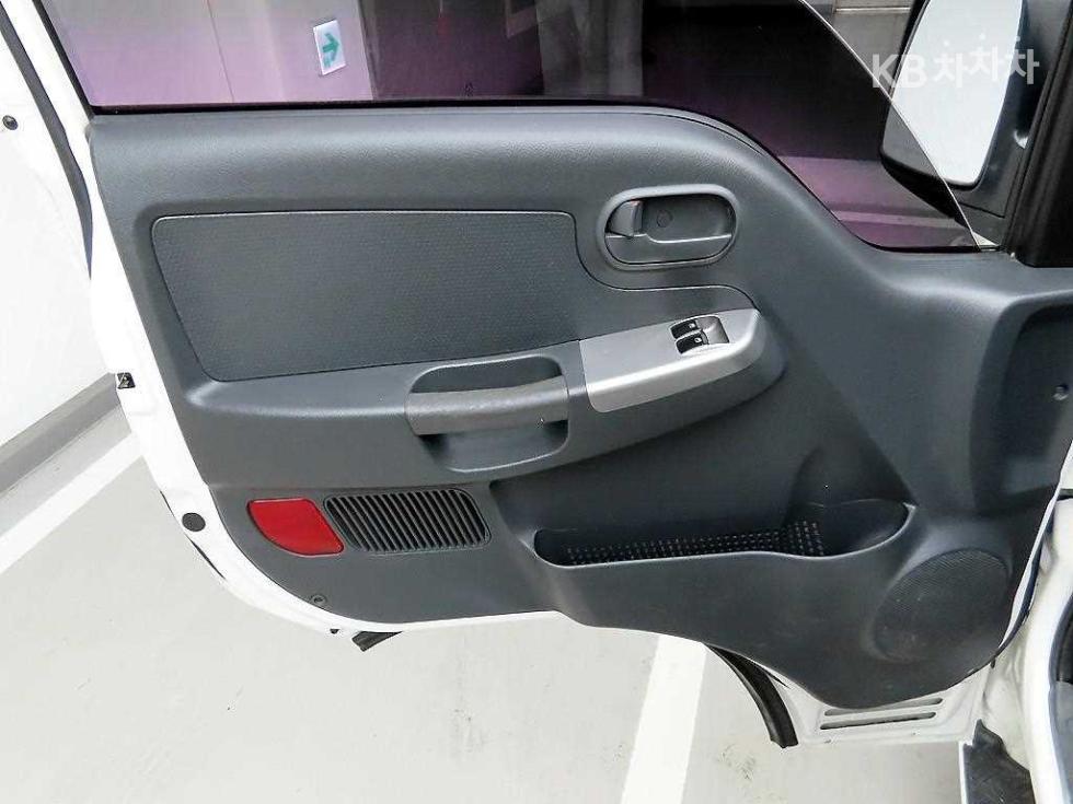 2019 - kia bongo iii