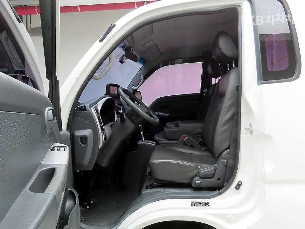 2019 - kia bongo iii