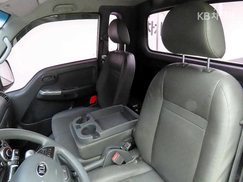 2019 - kia bongo iii