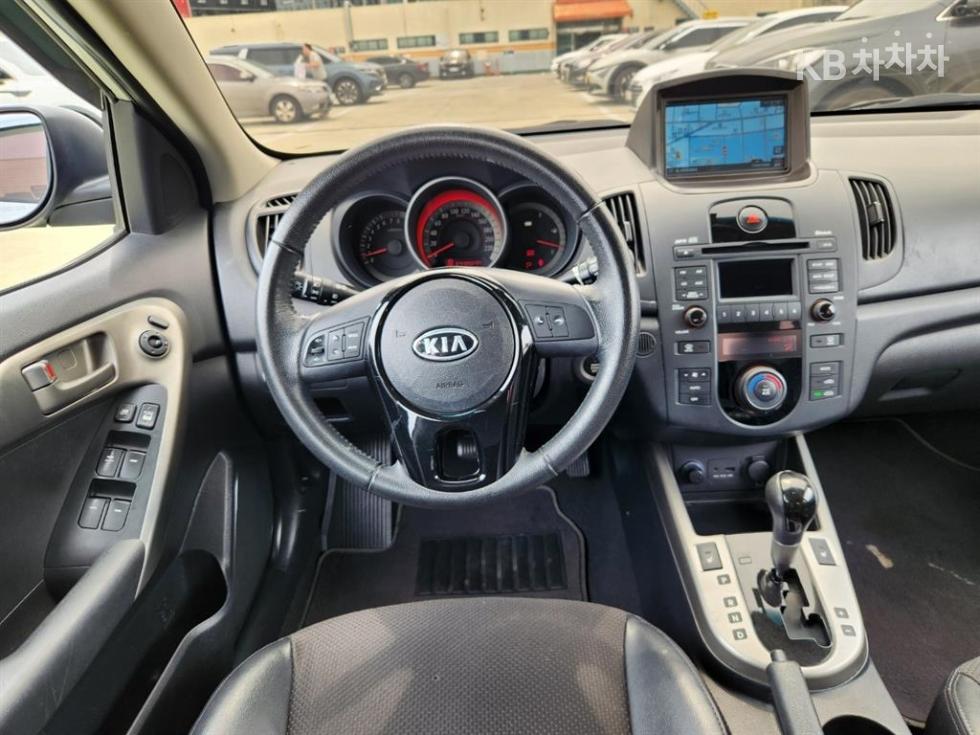 2009 - kia forte
