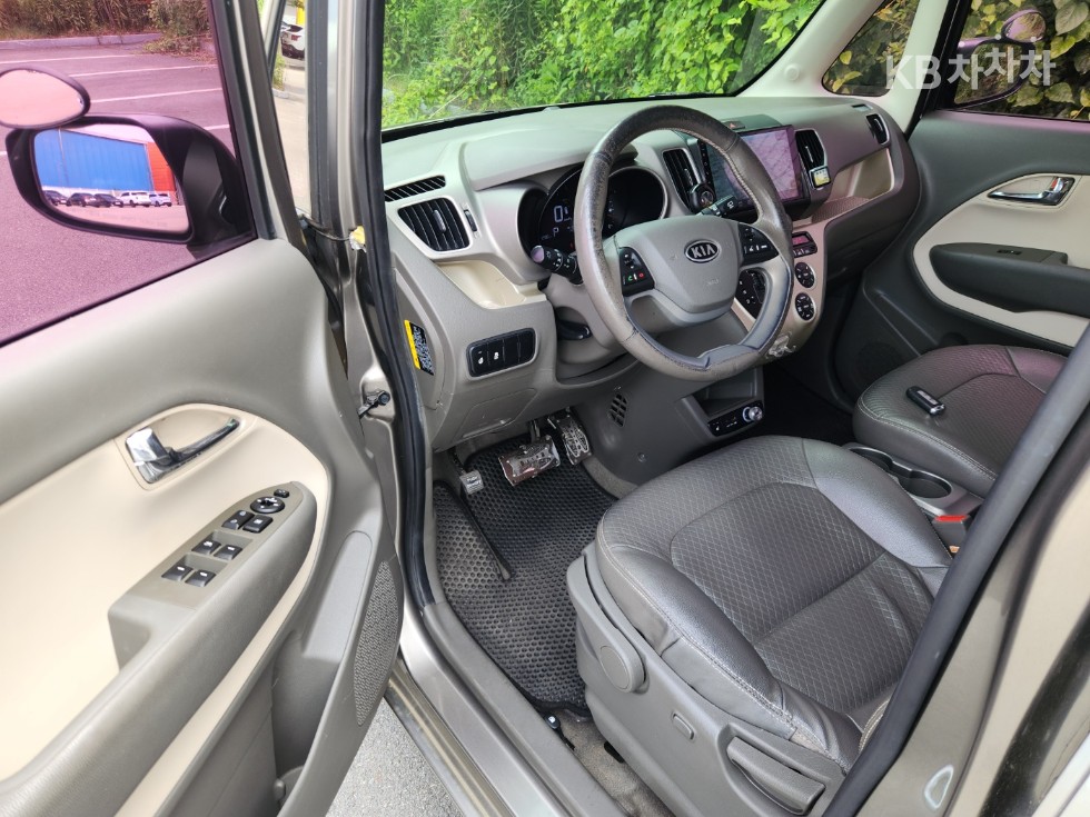 2012 - kia ray