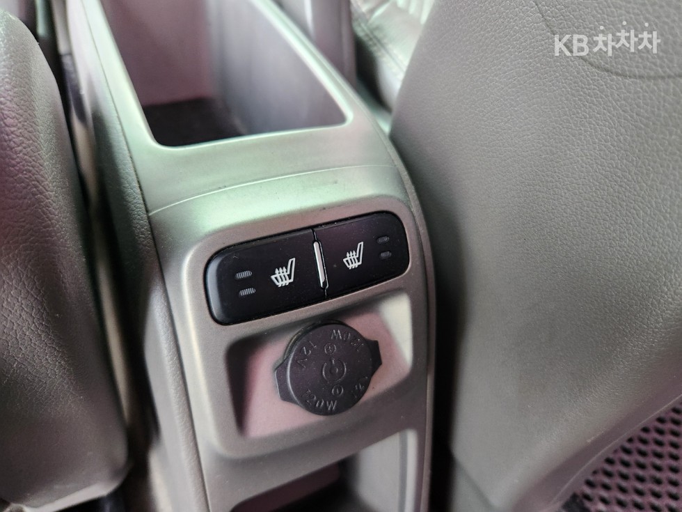2012 - kia ray