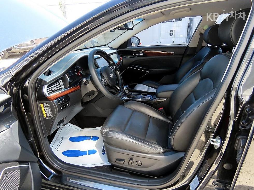 Kia K7 — miniaturë 5