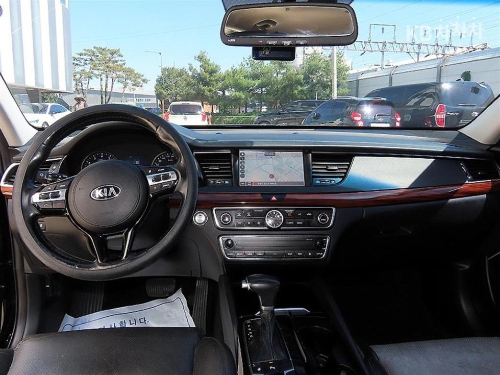 Kia K7 — miniaturë 7