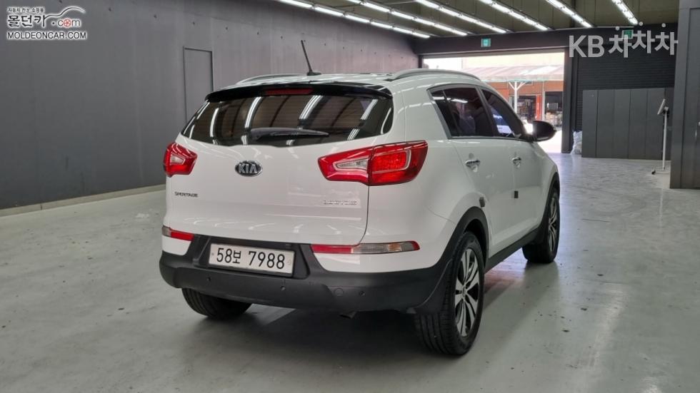 2013 - kia sportage