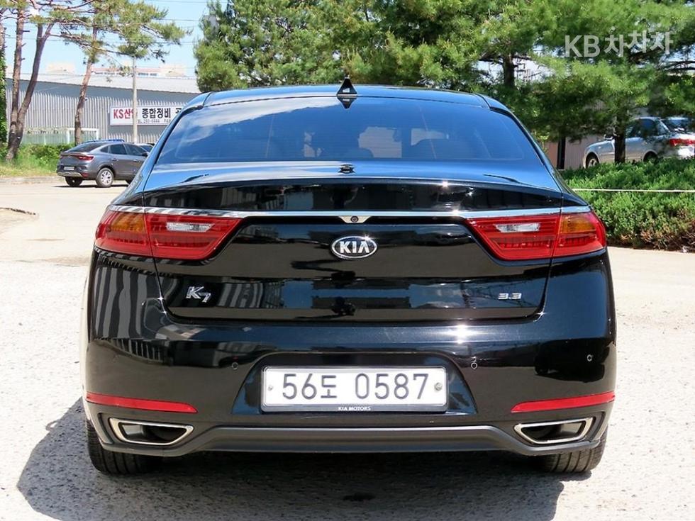 2016 - kia k7