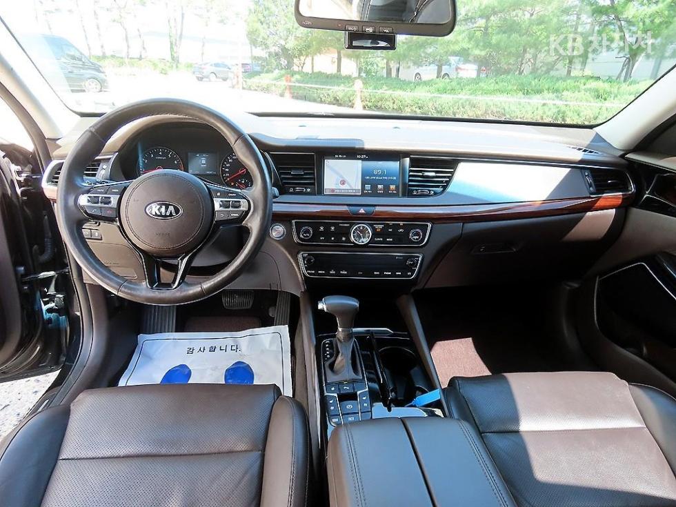 2016 - kia k7