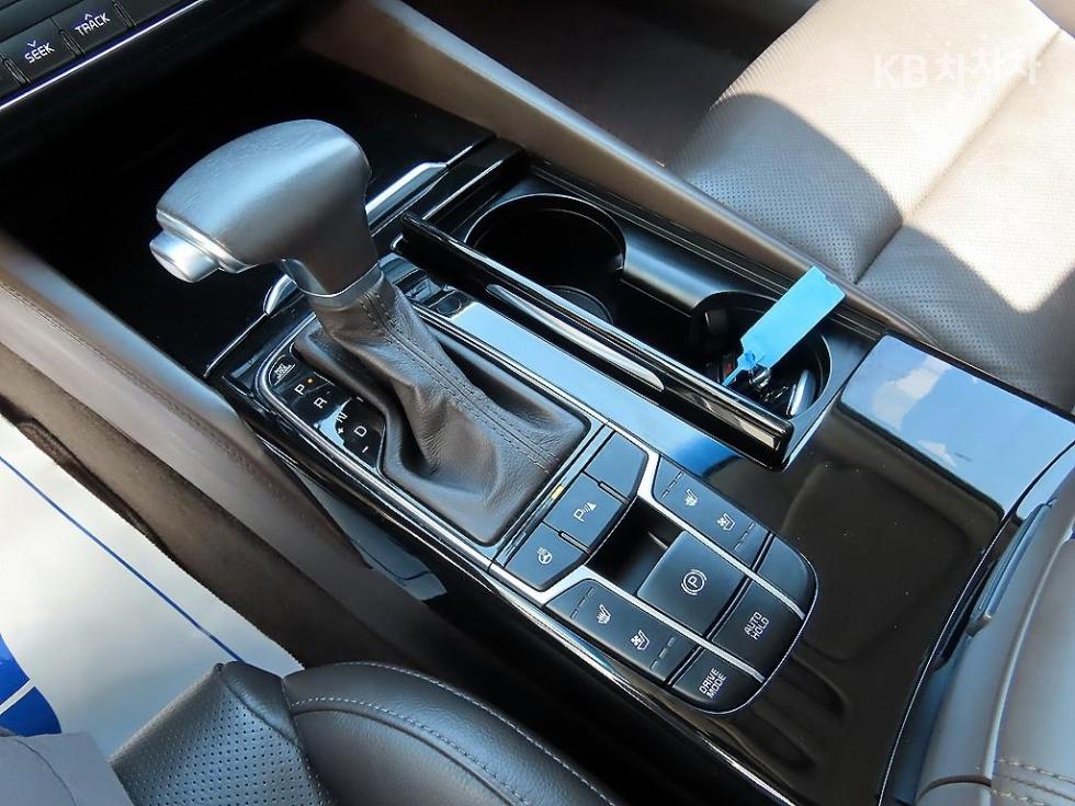 2016 - kia k7
