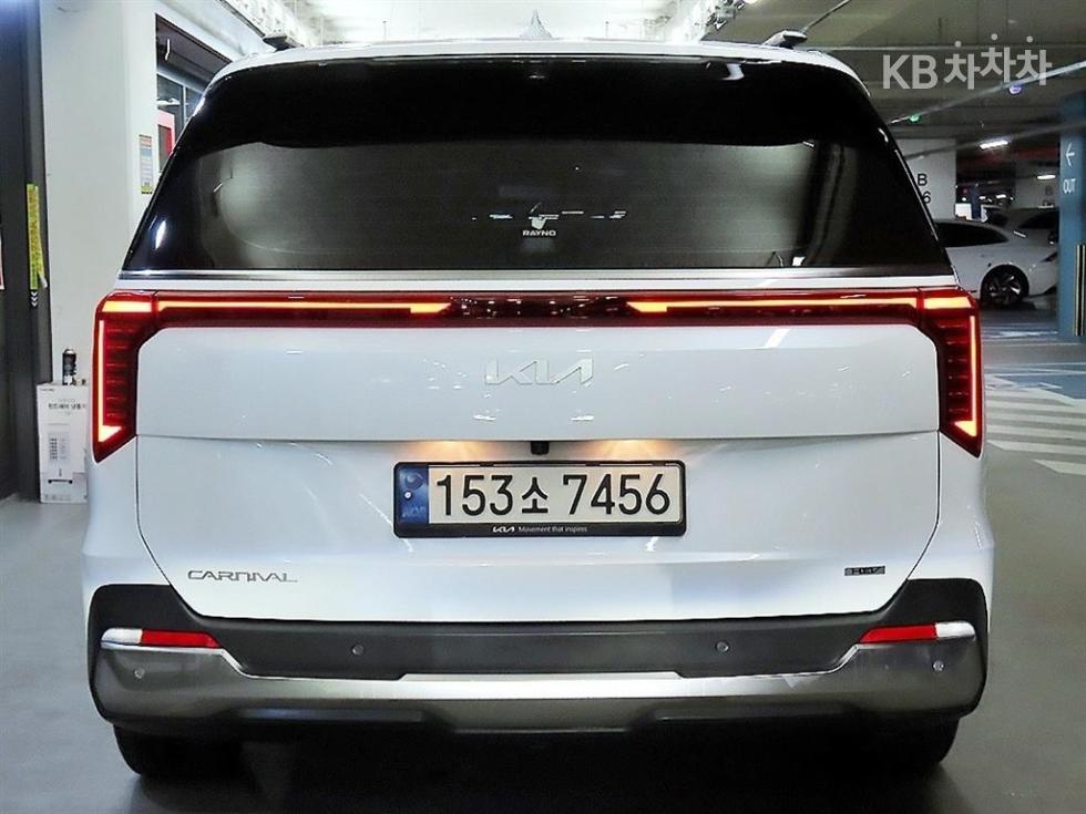 2024 - kia carnival