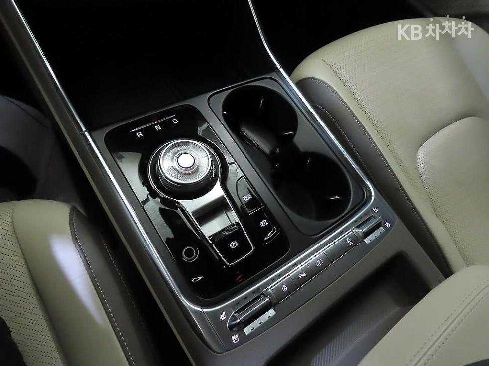 2024 - kia carnival