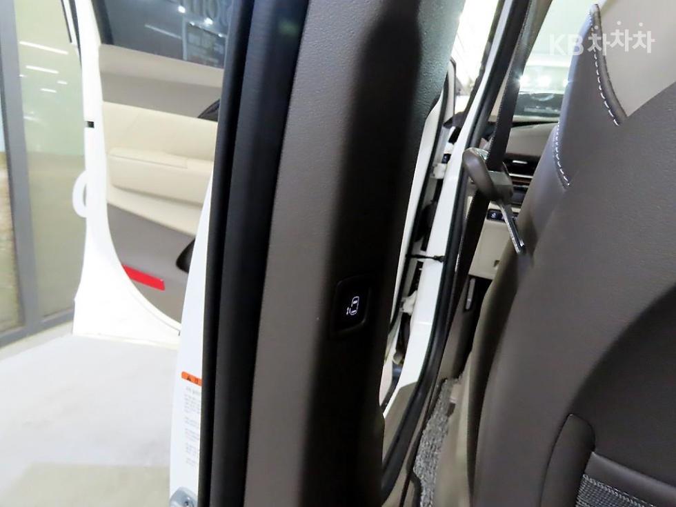 2024 - kia carnival