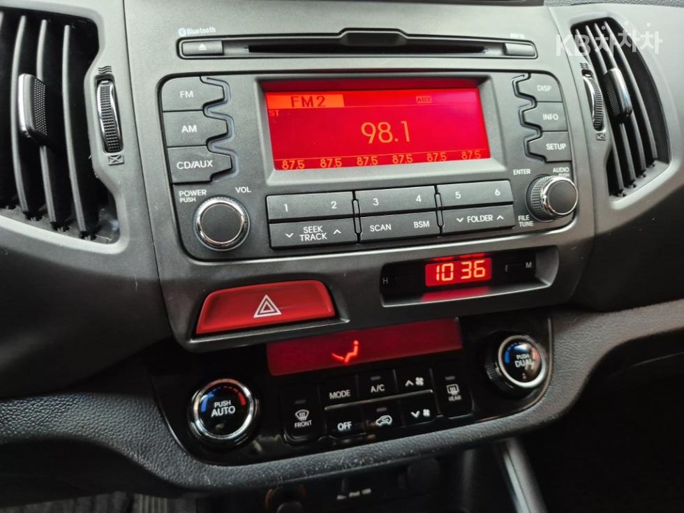 2011 - kia sportage
