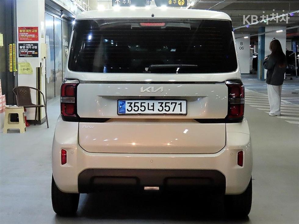 2023 - kia ray