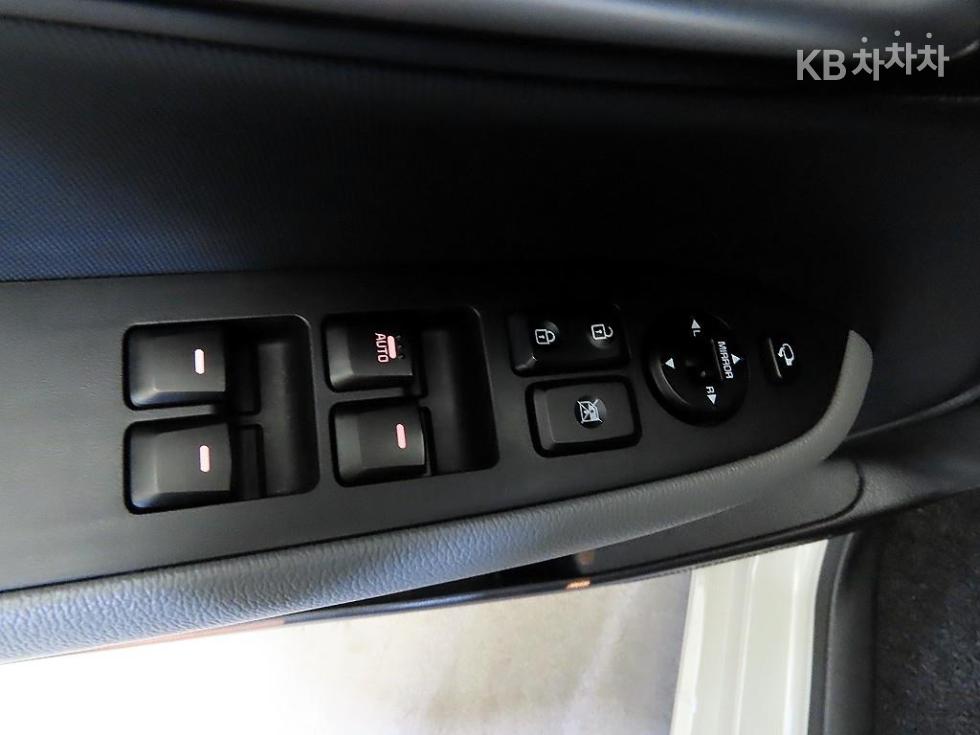 2023 - kia ray