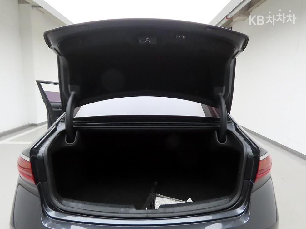 2018 - kia k7