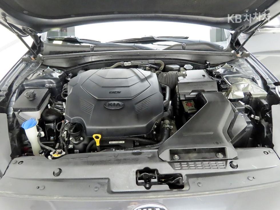2018 - kia k7