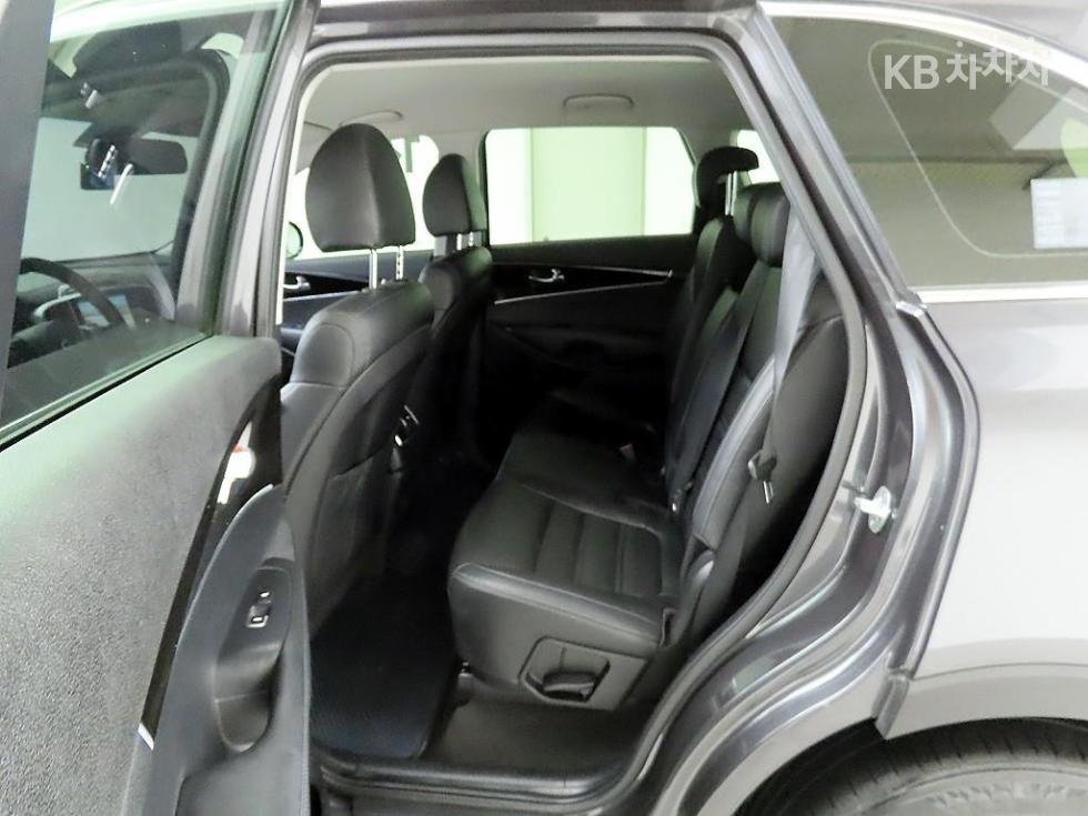 2018 - kia sorento