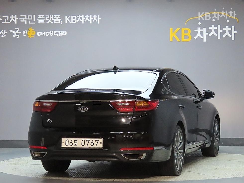 2016 - kia k7