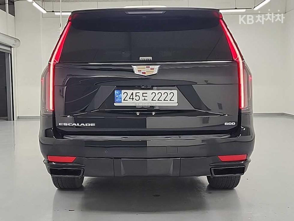 2023 Cadillac ESCALADE(5) photo