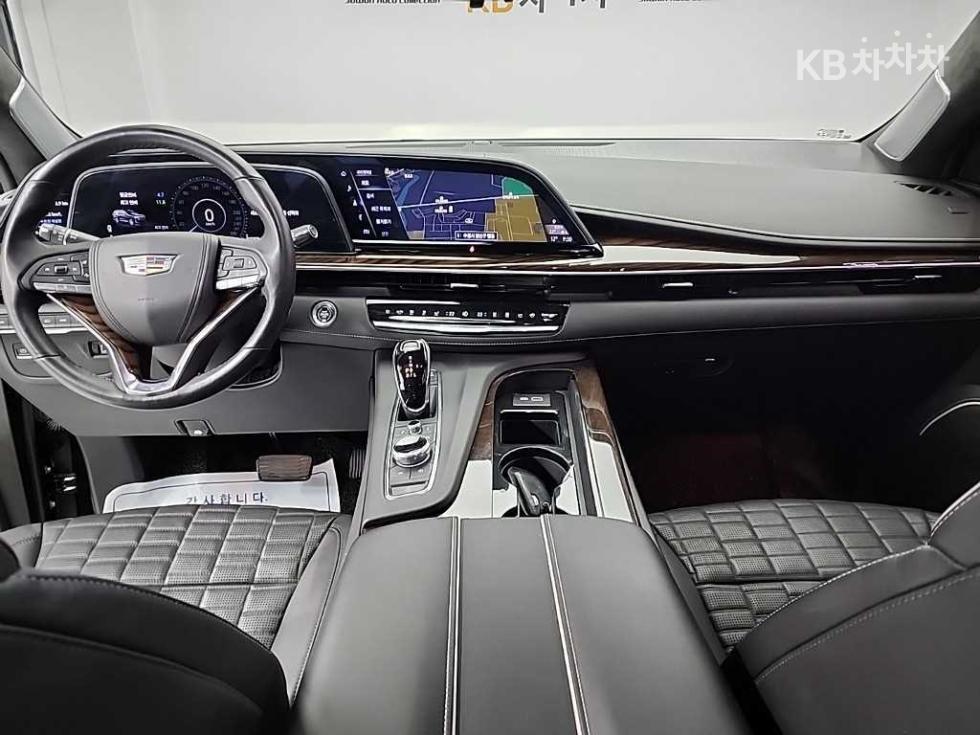 2023 Cadillac ESCALADE(5) photo