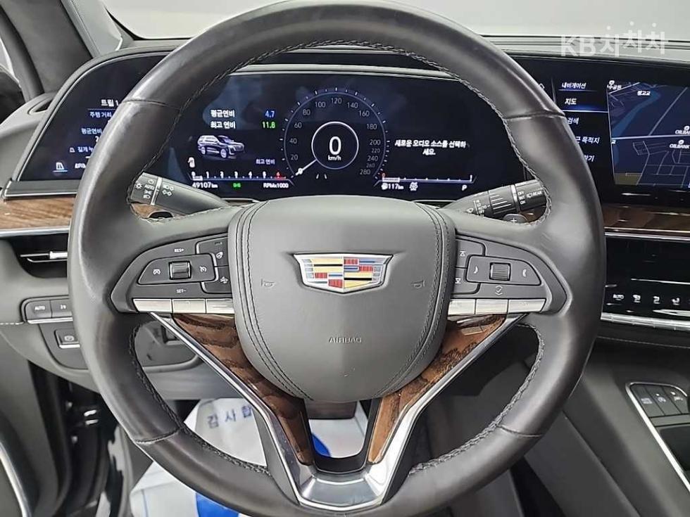 2023 Cadillac ESCALADE(5) photo